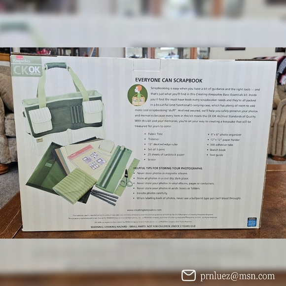 Creating Keepsakes Basic Essential Tote - Picture 7 of 9